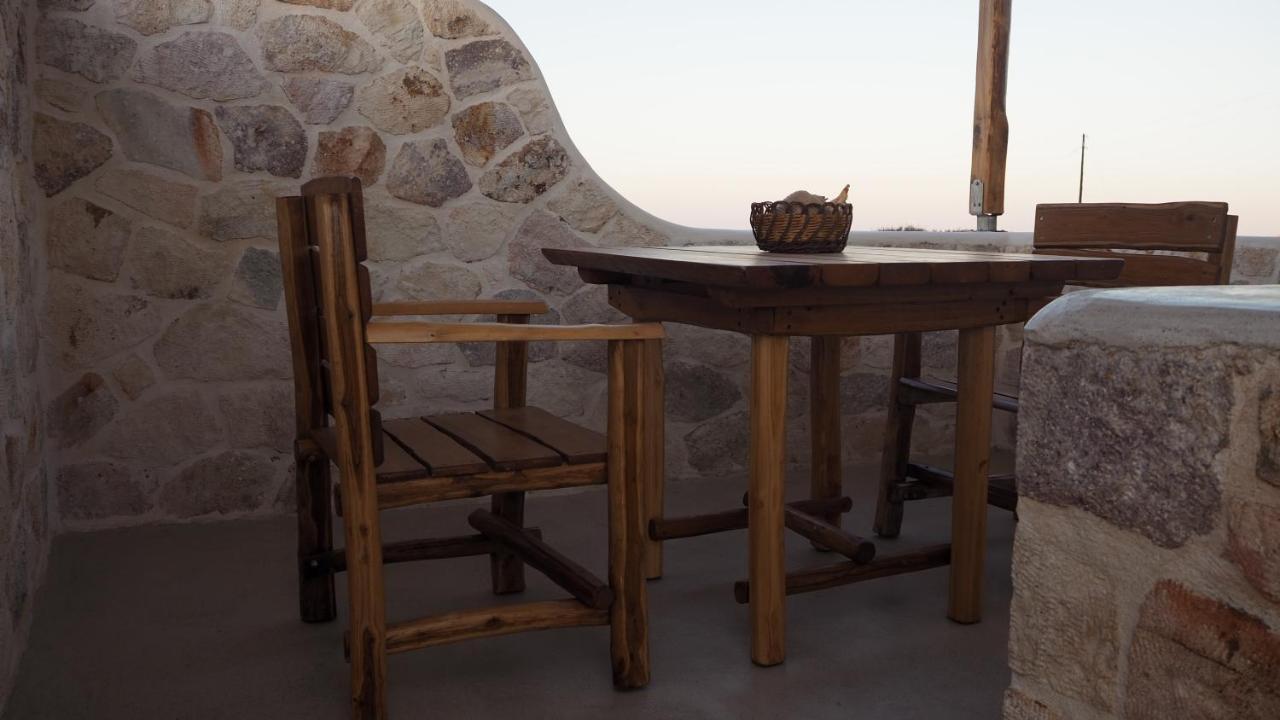 Ataraxia- Stonebuilt Studios And Apartments Kímolos 外观 照片