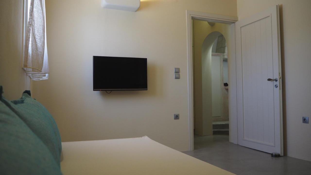 Ataraxia- Stonebuilt Studios And Apartments Kímolos 外观 照片